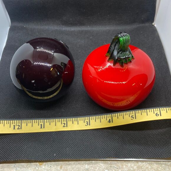 Vintage Murano Style Art Glass Vegetables Set of 5 Peppers tomato, eggplant - Picture 4 of 8